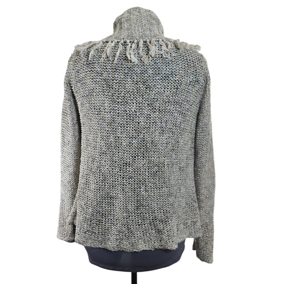 Chico's Crochet Open Front Shawl Frontal Feathery Sparkle Fringe Size 2 - Picture 4 of 9